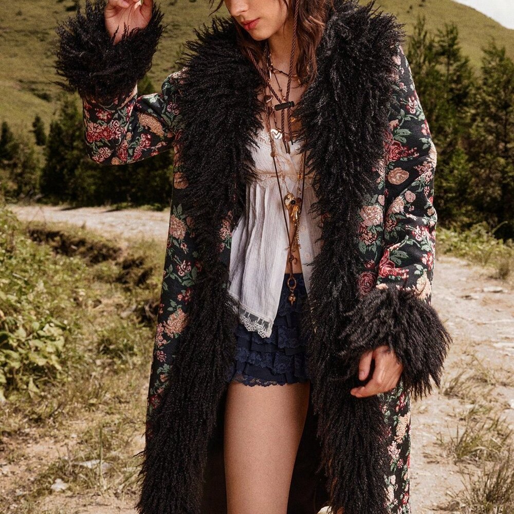Black Casual Women's Long Sleeve Vacation Jacket